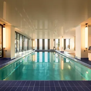 Adina 4* Mnichov