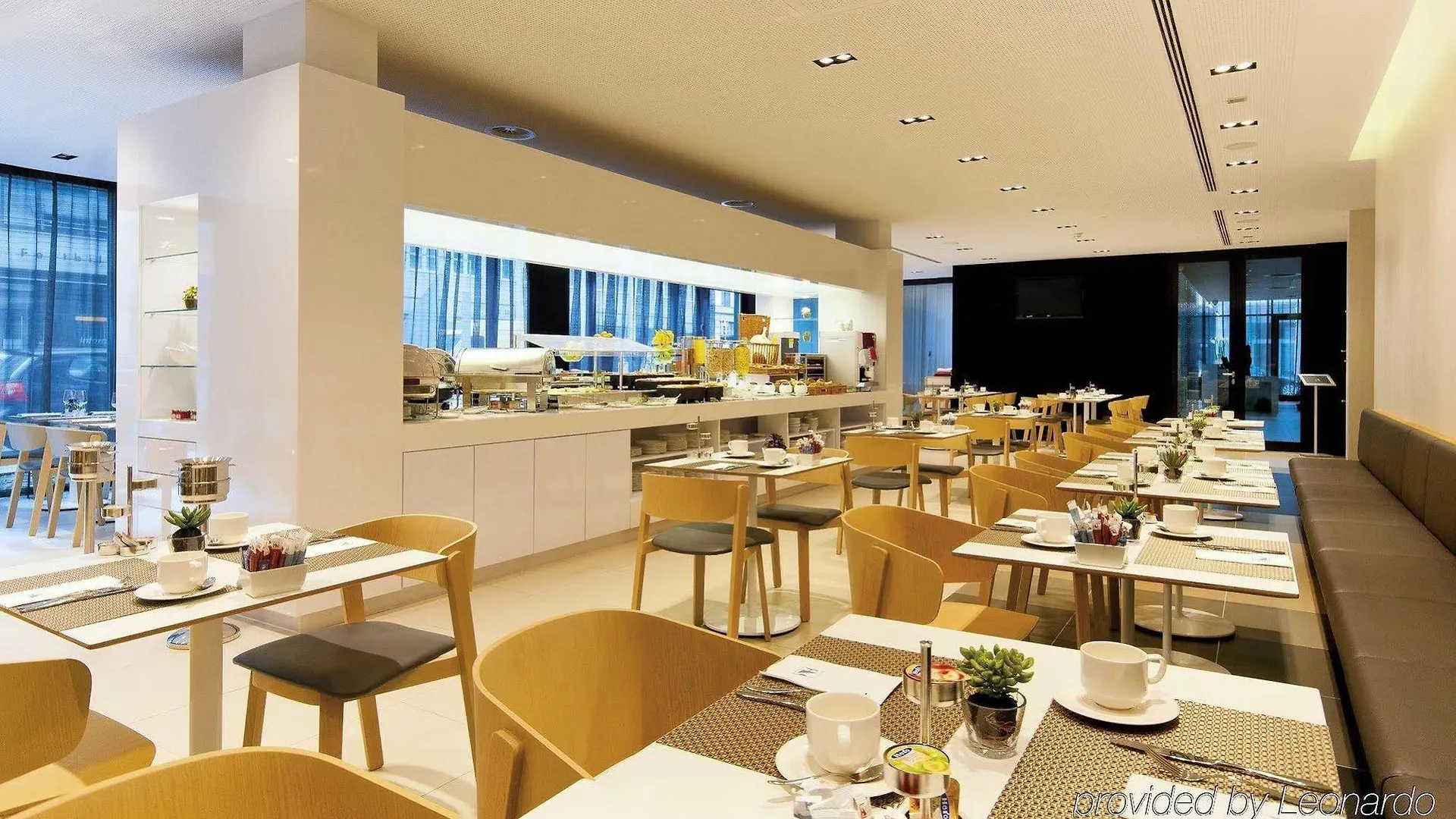 Eurostars Book Hotel Munich 4*,